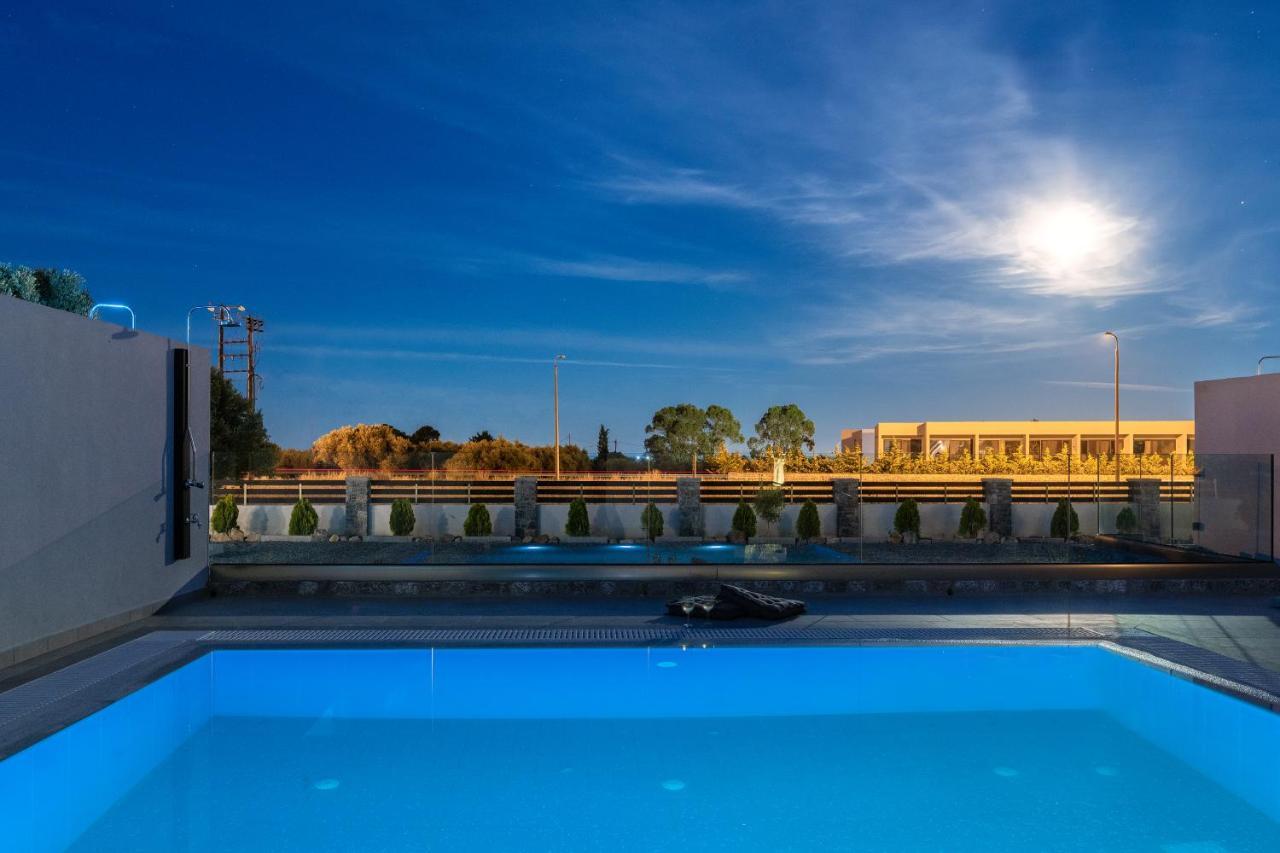 Armonia Suites 根纳迪 外观 照片