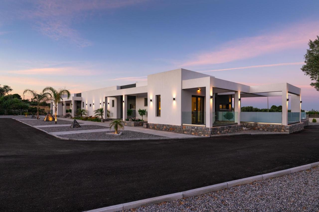 Armonia Suites 根纳迪 外观 照片