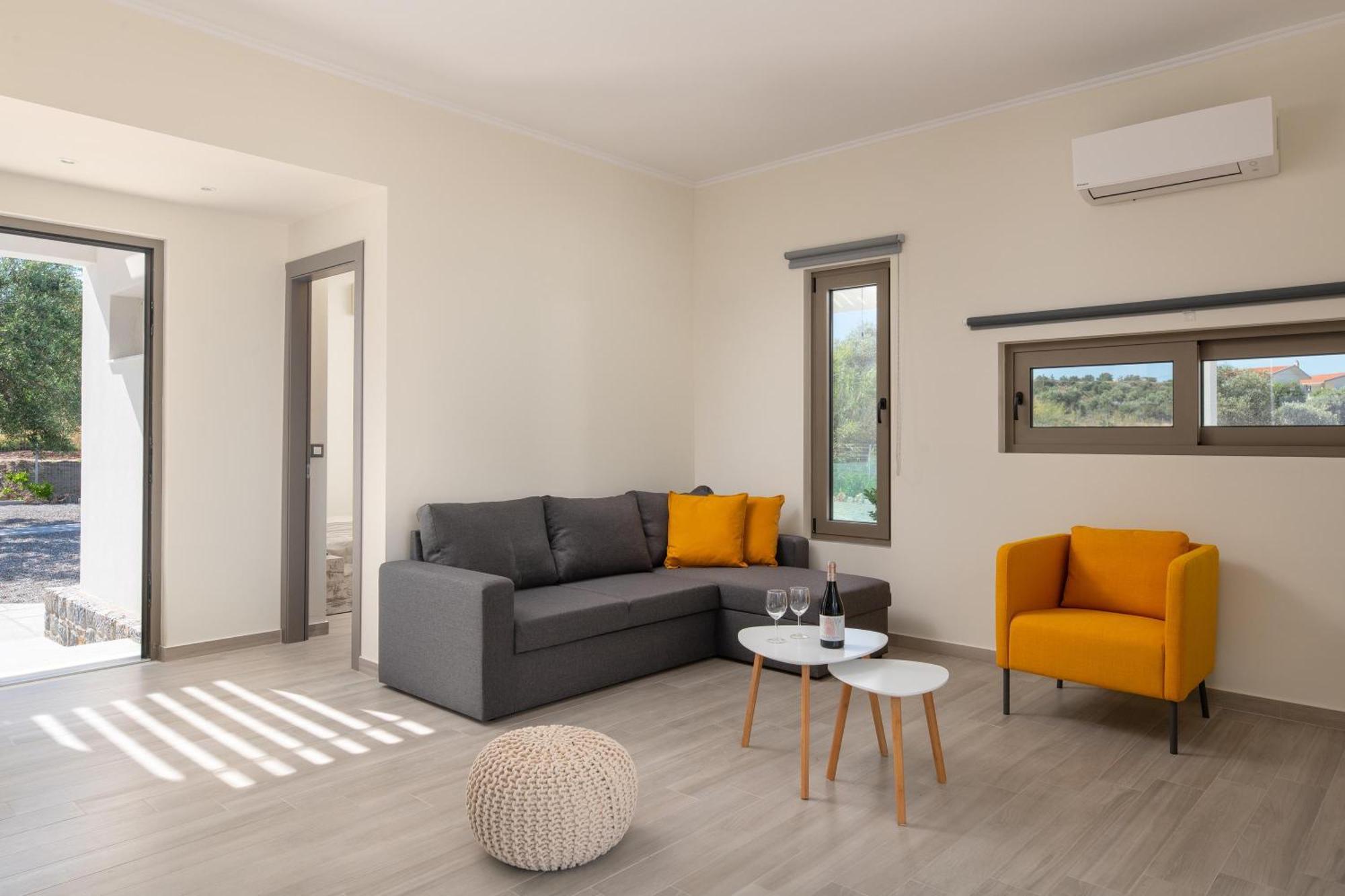 Armonia Suites 根纳迪 外观 照片