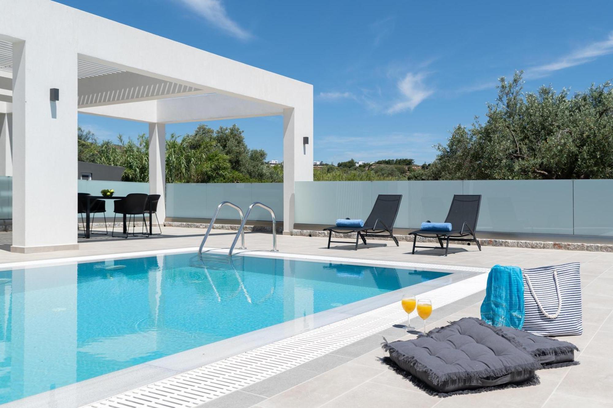 Armonia Suites 根纳迪 外观 照片